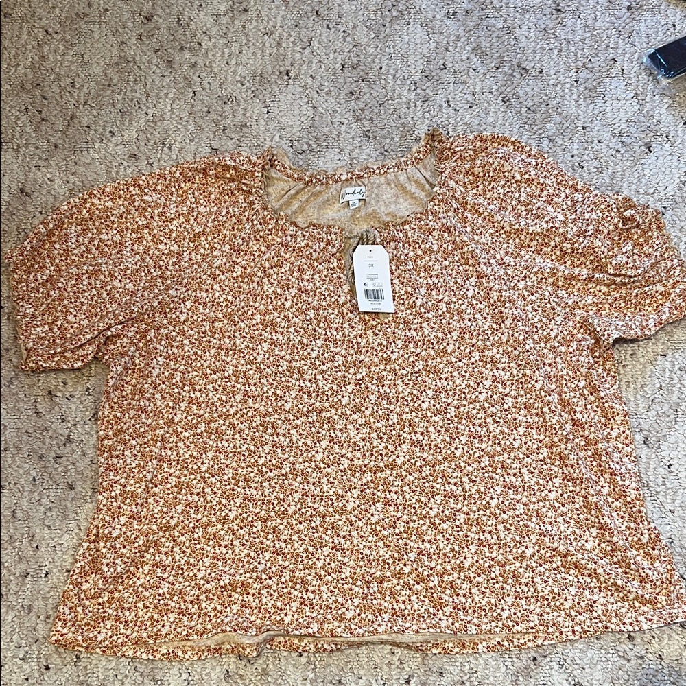 Wonderly Floral Print Women's Top